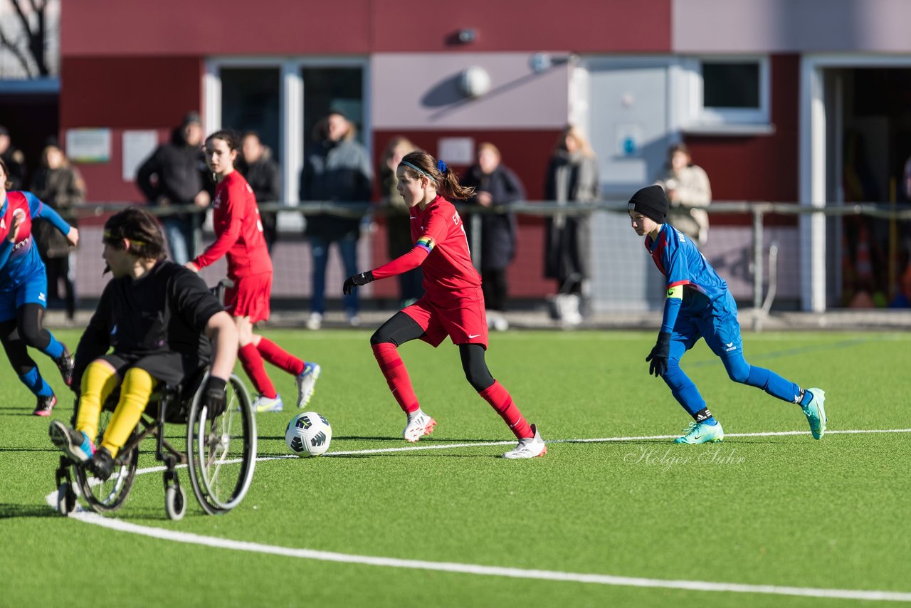 Bild 370 - wCJ Eimsbuettel - VfL Pinneberg : Ergebnis: 6:2